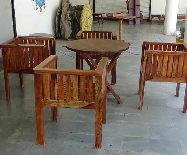 furnitures
