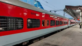 दिल्ली-कटड़ा के बीच 2 और स्पेशल ट्रेन। (फाइल फोटो)