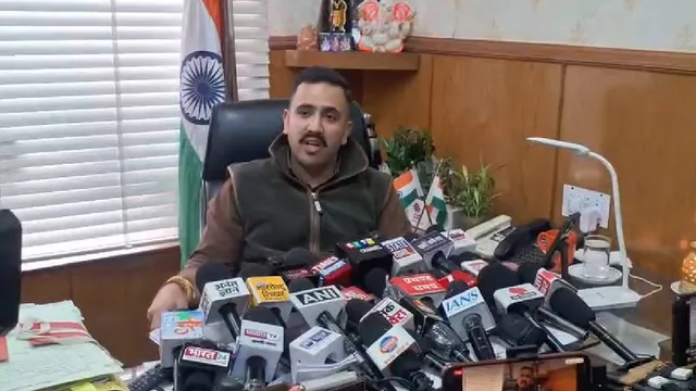 विक्रमादित्य ने वीरभद्र के नाम पर नई पार्टी बनाने का किया विरोध, कंगना पर भी किया पलटवार; बोले- हिमाचल की उपलब्धि भी देखिए