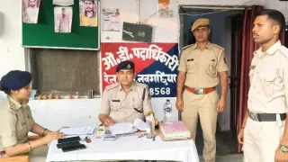 पुलिस अधिकारी। फोटो जागरण