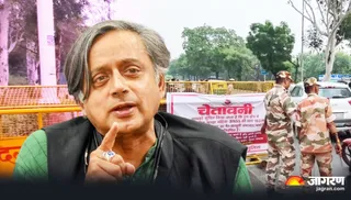 शशि थरूर ने उठाए सवाल।