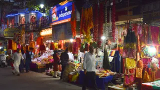 जम्मू के बाजारों में बढ़ी रौनक। (फाइल फोटो)