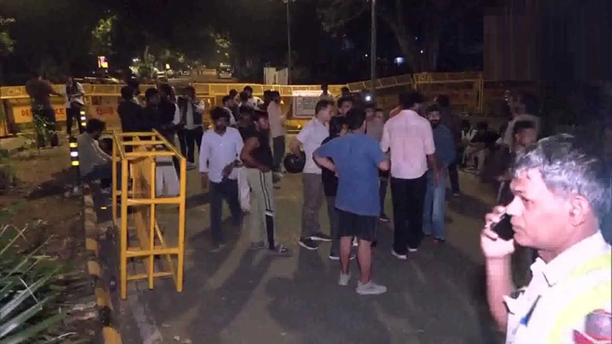 सीईसी ज्ञानेश कुमार के खिलाफ आज CJP का विरोध प्रदर्शन का एलान , जंतर-मंतर पर पहुंचने लगे लोग; मेट्रो-इंटरनेट पर रोक