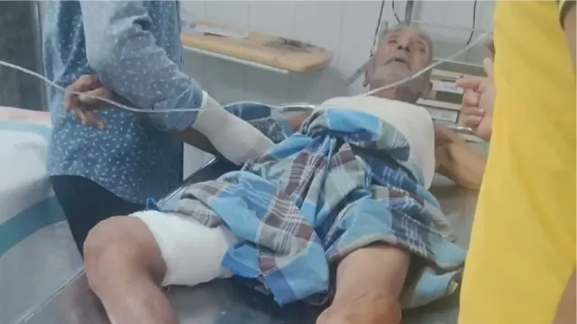 बिहार में दाढ़ी बनवाने के लिए खूनी संघर्ष, गोली लगने से 75 वर्षीय बुजुर्ग समेत 2 घायल
