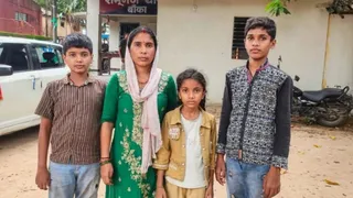 बांका के छत्रहार में पत्नी और 3 बच्चों के रहते पति ने रचाई दूसरी शादी; थाने पहुंची पहली पत्नी, बोली- विरोध पर दी धमकी