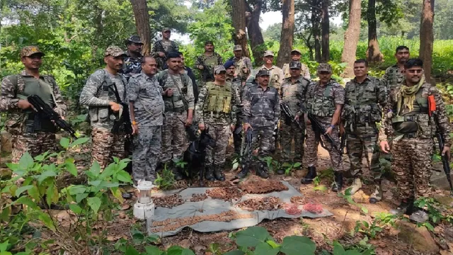 माओवादियों की विध्वंसक साजिश पर पुलिस का प्रहार: पारसनाथ पहाड़ी से केन बम और 38 अर्धनिर्मित ग्रेनेड सेल जब्त 
