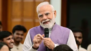 देश में उपलब्ध असीम अवसरों का उठाएं लाभ। (एएनआई)