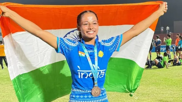 मिठाई की दुकान से चीन तक गूंजी सुपौल की बेटी की धाक, अंशु ने संभाली भारतीय रग्बी टीम की कप्तानी, चोट भी नहीं तोड़ सकी हौसला
