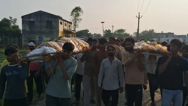 'मम्मी-पापा कहां गए?' हापुड़ हादसे में माता-पिता को खोने वाली 5 साल की रिया के सवालों से गमगीन हुआ पूरा गांव

