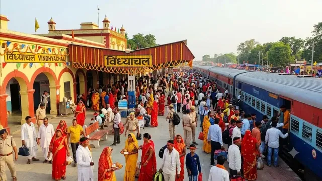 नवरात्र मेले के दौरान विंध्याचल स्टेशन पर सात जोड़ी ट्रेनों का होगा ठहराव, रेलवे ने जारी किया शेड्यूल
