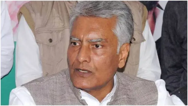 मंडियों में भीगे धान पर सियासत तेज! सुनील जाखड़ का पंजाब सरकार पर हमला, कहा- पैसे केंद्र ने भेजे पर प्रबंध फेल
