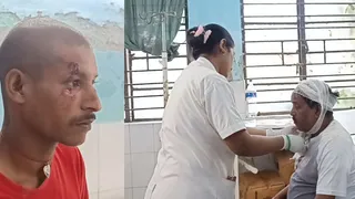 पश्चिम चंपारण के नरकटियागंज में घायलों का चल रहा इलाज।