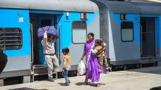 Delhi Santragachi Special Train: दिल्ली से सतरागाछी के बीच चलेगी स्पेशल ट्रेन। (प्रतीकात्मक फोटो)