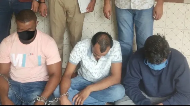 फरीदाबाद में ड्रग्स तस्करी गिरोह का भंडाफोड़, दक्षिण अफ्रीकी नागरिक समेत तीन गिरफ्तार
