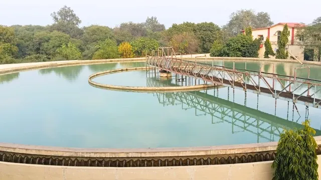 मथुरा वाटर ट्रीटमेंट प्लांट पर 70 लाख बकाया, गंगाजल आपूर्ति पर गहराया संकट