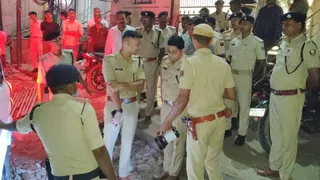 मौत से कुछ घंटे पहले भाई से हुई थी बात