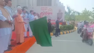 गोरखपुर में मुख्यमंत्री योगी आदित्यनाथ।