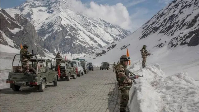 लद्दाख में सेना की ताकत बढ़ा रही नीमो-पदम दारचा सड़क, चीन-पाकिस्तान को मुंहतोड़ जवाब; लद्दाख से जोड़ता है यह मार्ग
