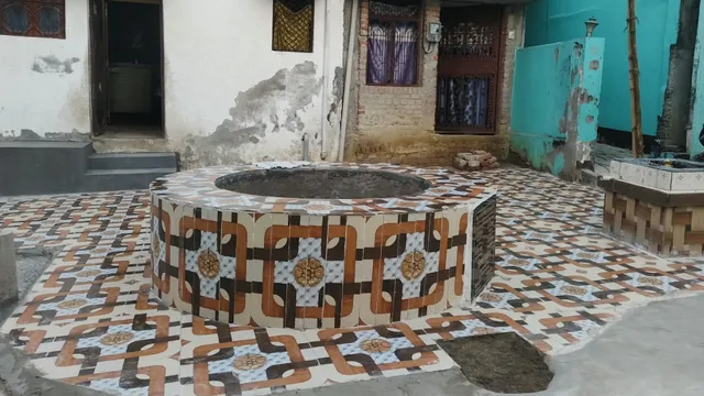 मिट्टी से निकलकर चमकी पुरातन धरोहर, जाली, टाइल्स और चबूतरों से सजे महाराजगंज के कुएं
