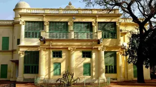 शांतिनिकेतन के विश्व बांग्ला शिल्पी हाट का नाम बदला