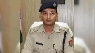 मथुरा के एसएसपी हैं श्लोक कुमार।