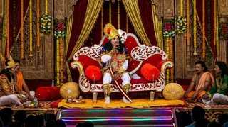 राजा दशरथ के रूप में रमेश चंद वशिष्ठ। यह तस्वीर एआई से एडिटेड है