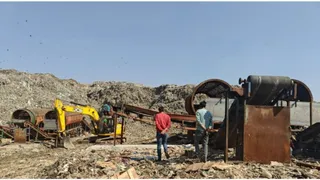 बंधवाड़ी का बोझ कर सोहना में डाला जाएगा कूड़ा। फोटो: आर्काइव