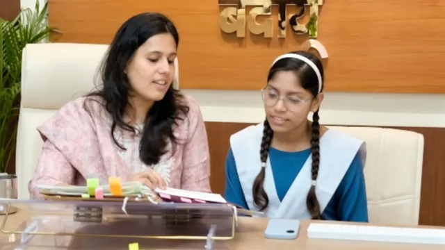 एक दिन के लिए CDO बनीं 9वीं की छात्रा अलशिफा, कुर्सी पर बैठते ही समझीं अफसरशाही की बारीकियां