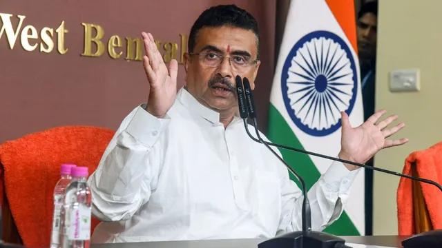 बंगाल: दुर्गा पूजा में भाजपा लगाएगी 1500 बुक स्टॉल, पीएम मोदी और श्यामा प्रसाद मुखर्जी पर लिखी पुस्तकें होंगी मुख्य आकर्षण