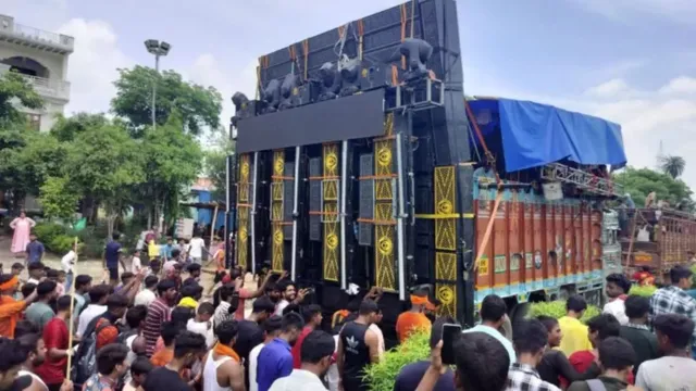 सिवान में दशहरा पर DJ और लाउडस्पीकर के लिए नए नियम; साउंड लिमिट 60dB तय, रात 10 बजे के बाद पूरी तरह बैन 
