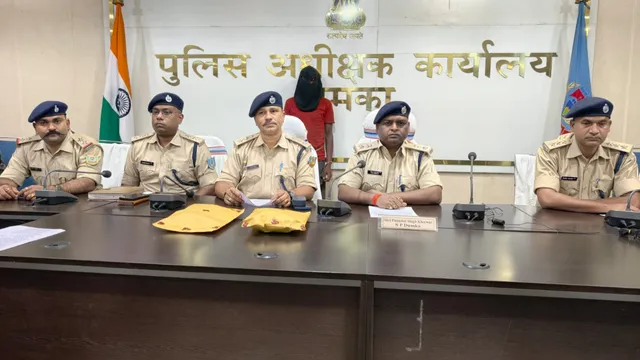 दुमका रेप-मर्डर केस: 4 बच्चों के पिता ने की 14 साल की बच्ची से हैवानियत, चेहरे पर खरोंच के निशान ने पहुंचाया जेल
