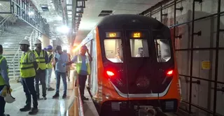 कारिडोर-2 में मेट्रो ने किया टेस्ट रन। मेट्रो