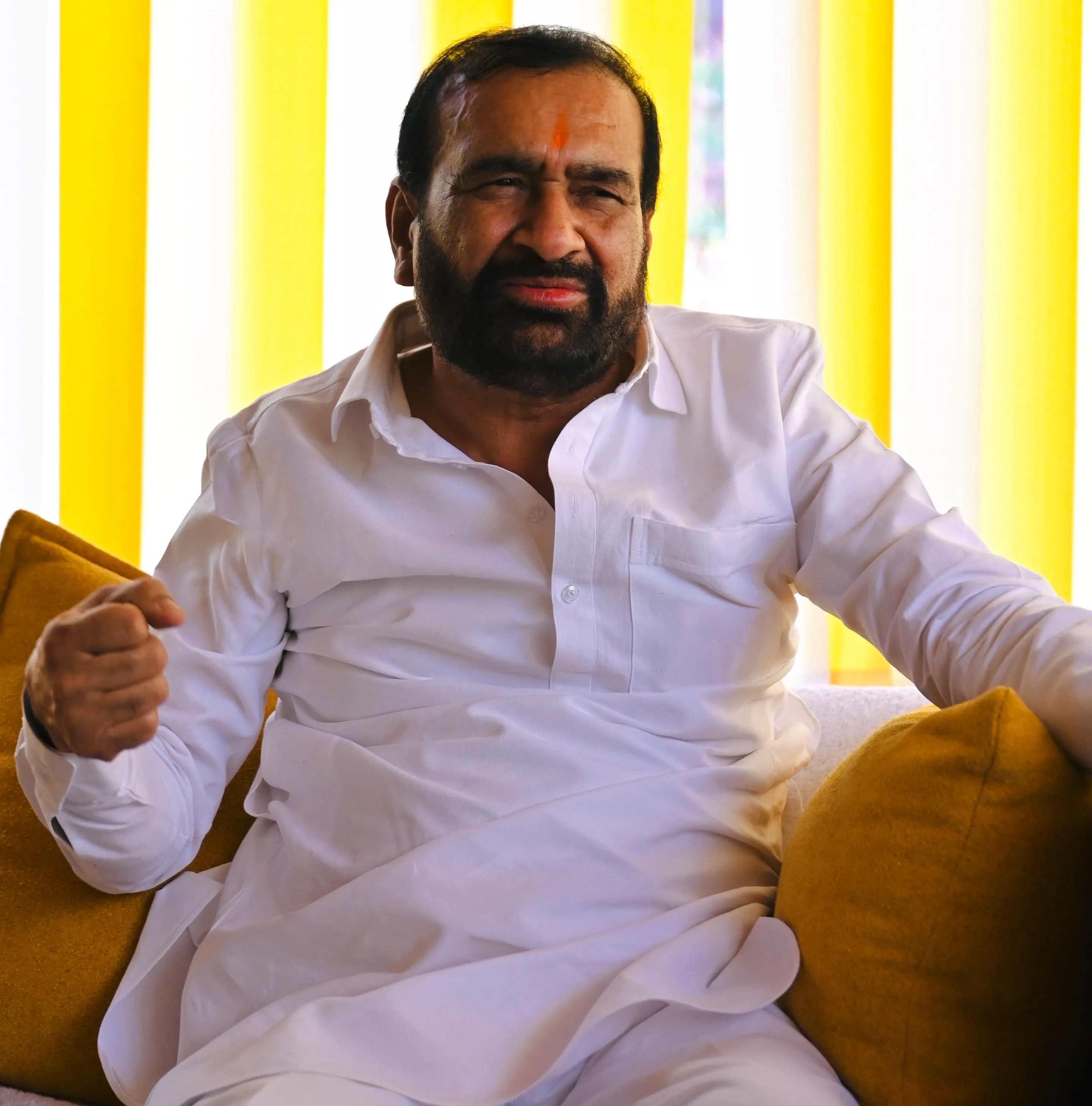 kanpur bjp leader ramesh singh yadav hostage in farmhouse kanpur bjp leader ramesh singh yadav hostage in farmhouse