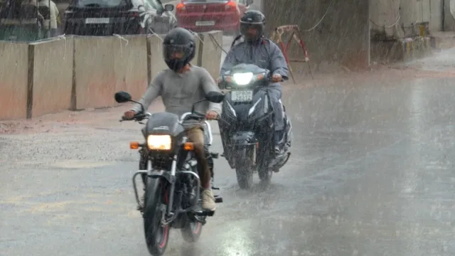 Agra Weather: बूंदाबांदी के बाद गुलाबी ठंडक, कैसा रहेगा आज का मौसम; लेटेस्ट अपडेट