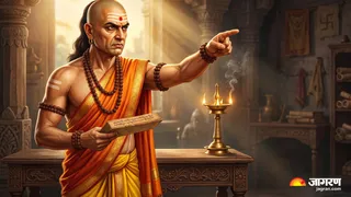 दोस्त बनकर कौन कर रहा है आपका नुकसान, इन संकेतों से पहचानें (Picture Credit: AI Generated)
