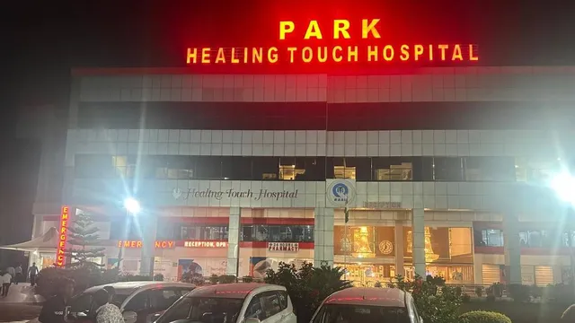 अंबाला के पार्क हीलिंग टच अस्पताल पहुंची आयकर विभाग की टीम, 15 घंटे तक चली जांच; कब्जे में लिए मोबाइल और दस्तावेज
