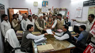 सफाई कर्मचारियों ने सौंपा मांगपत्र ( एआई इमेज )