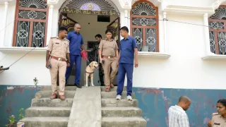 मामले की जांच करती पुलिस। सौ. जागरण