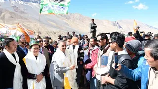 हिमाचल के शीत मरुस्थल काजा पहुंचे सीएम सुक्खू।