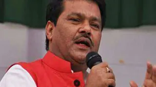 भर्ती के समय राज किशोर सिंह थे पशुधन मंत्री