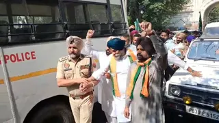 फरीदकोट जिला प्रधान को हिरासत में लिया गया।
