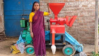 चतरा की पुनीता देवी ने स्मार्टफोन से बदली अपनी जिंदगी। जागरण