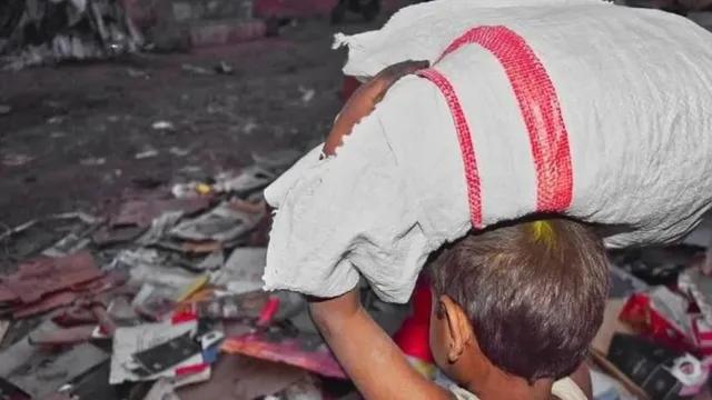 बाल मजदूरी पर कब जागेगा विभाग? कठुआ की कीटनाशक फैक्ट्री से रेस्क्यू 28 में से 23 नाबालिग निकले, FIR दर्ज
