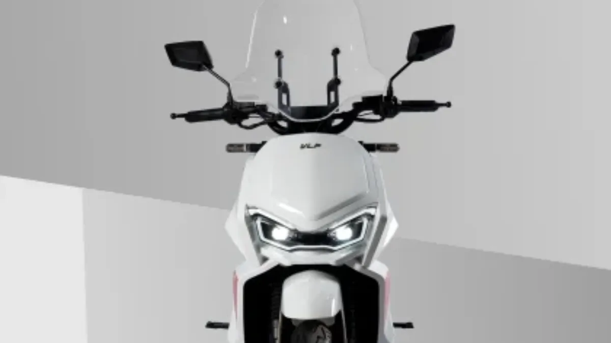 vlf strada scooter front