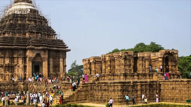 ओडिशा के कोणार्क सूर्य मंदिर में प्रवेश शुल्क और पूजा पर रोक के खिलाफ नागरिक संगठनों ने अदालत में दी चुनौती
