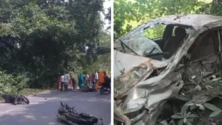 टक्कर के बाद सड़क पर पड़ीे बाइकें और दूसरे फोटो में दुर्घटना के बाद क्षतिग्रस्त कार।