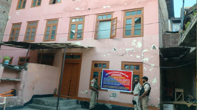 श्रीनगर में नशा तस्करों की 13.43 करोड़ की संपत्ति पर पुलिस का शिकंजा, मकान-वाहन अटैच; 6 थानों ने मिलकर की कार्रवाई