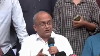 प्रशांत भूषण के बयान पर बीजेपी का पलटवार