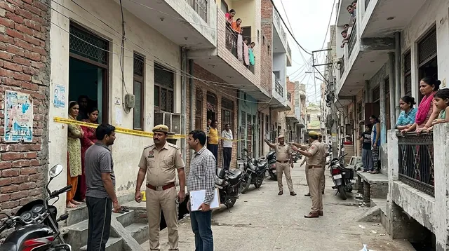 फरीदाबाद में पत्नी ने प्रेमी के साथ मिलकर की पति की बेरहमी से हत्या, धारदार हथियार से काटी गर्दन