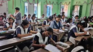 बंगाल के सरकारी स्कूलों को RTI से जोड़ा जाएगा (फाइल फोटो)